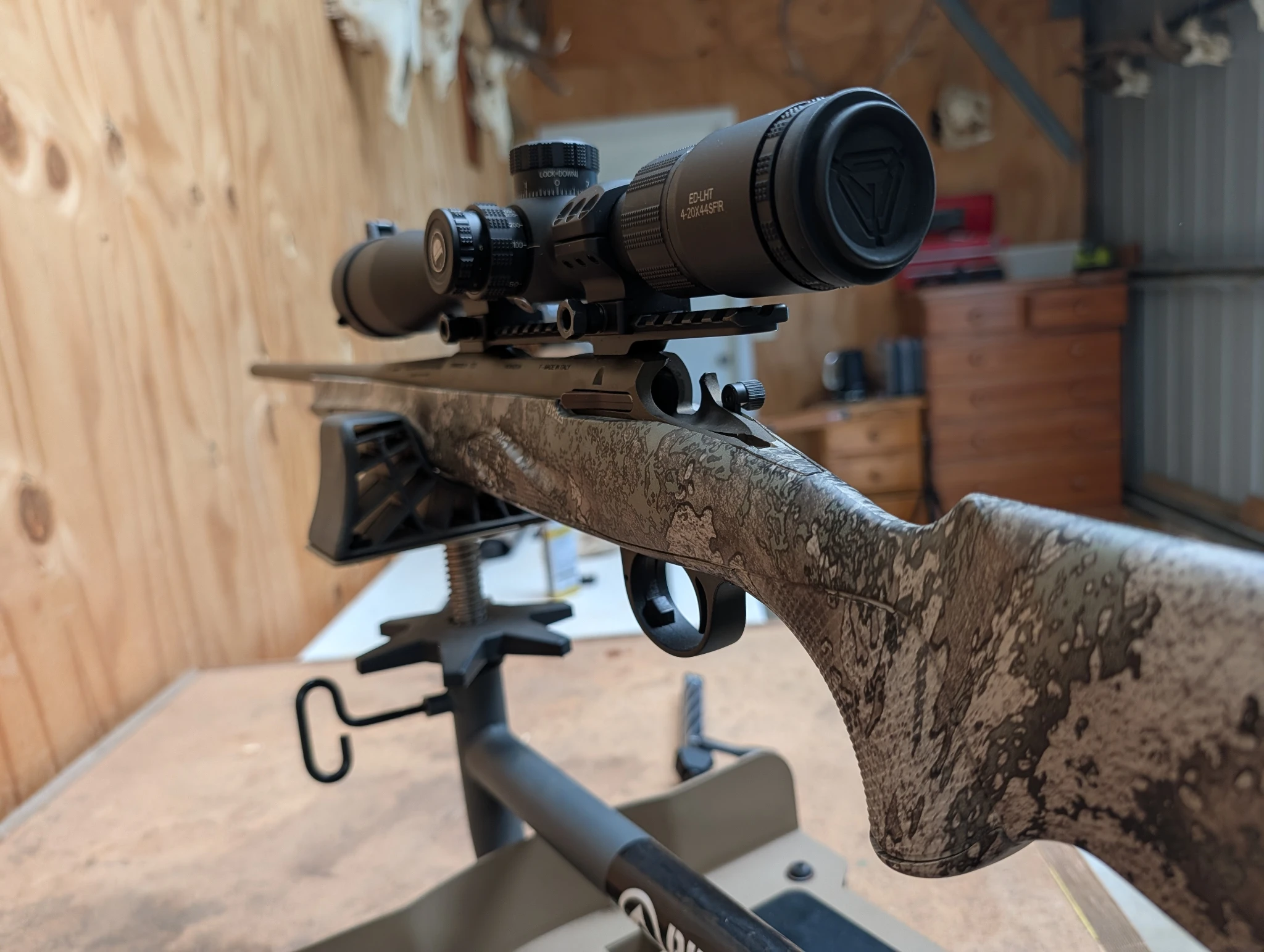 (The Huntsman) Franchi Horizon .243 Win (+ DISCOVERYOPT Optics Combo)