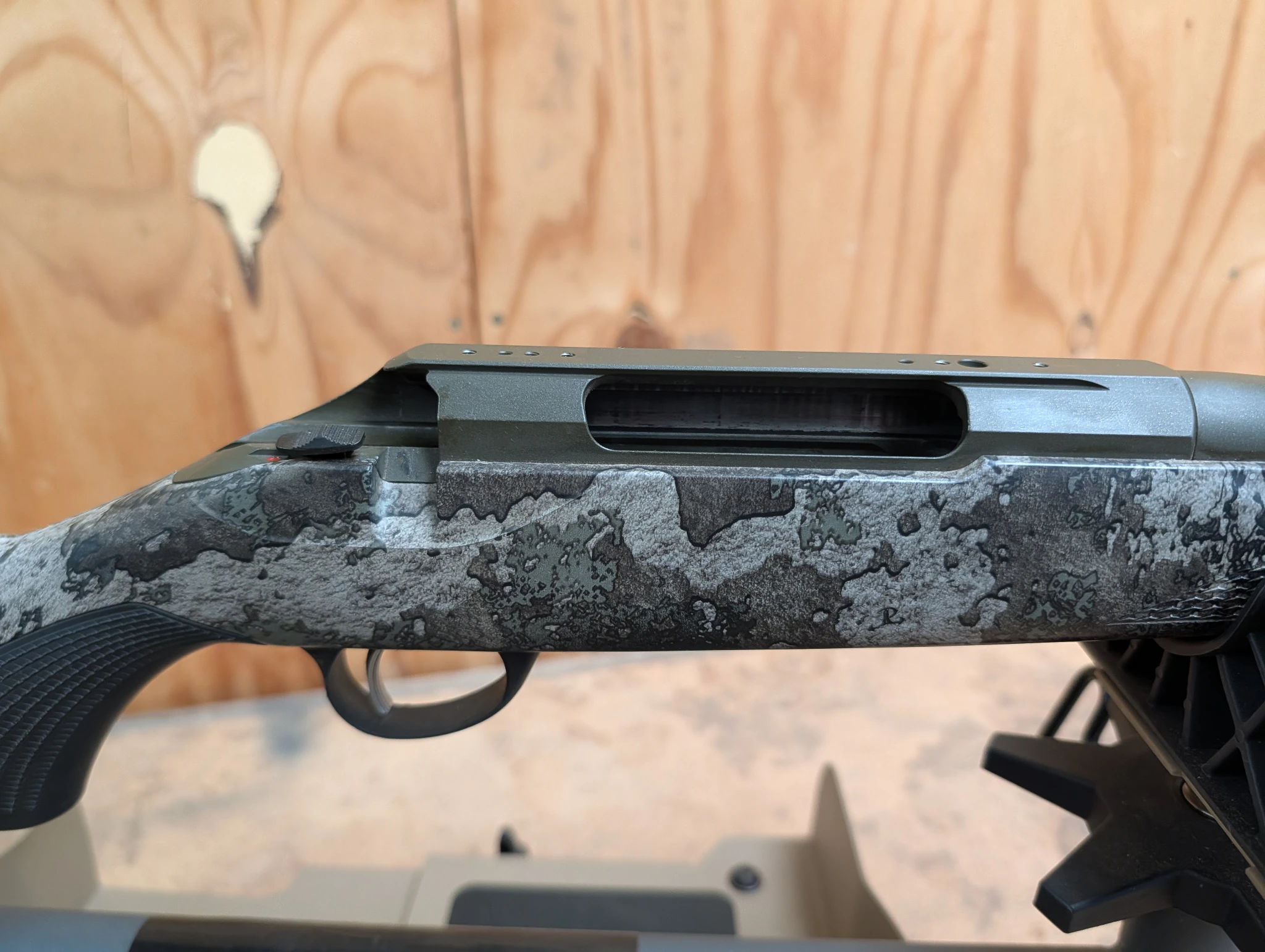(from The Huntsman show) Tikka T3x Strata Camo 2020 Special Oz Edition