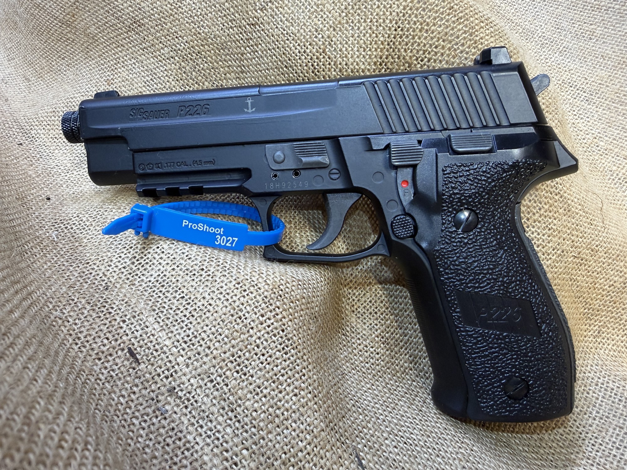 Sig Sauer, P226, Mag Cap 8, 127mm